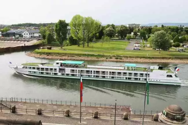 MS Lafayette