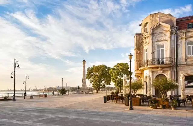 Plaza Ovidio