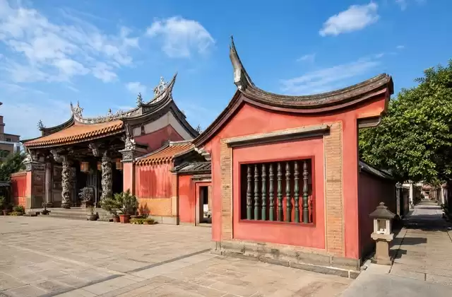 Tainan