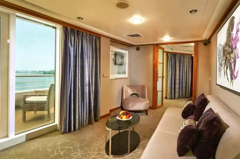 Suite Penthouse con gran balcón (popa)
